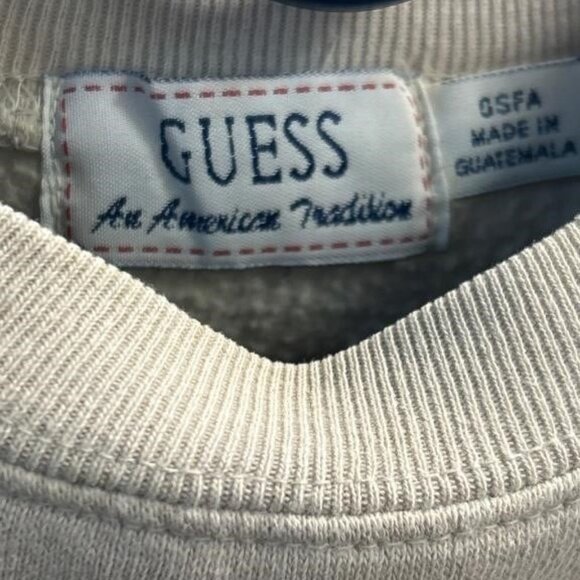 Vintage GUESS Worldwide Jeans Short Sleeve Sweatshirt Cream OSFA - Picture 3 of 3